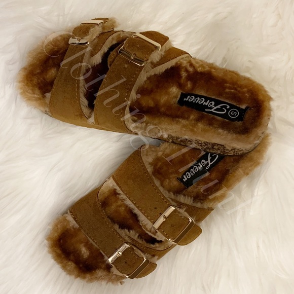 NIB Tan Faux Fur Lined Slides | Cozy Fuzzy Sandals | Forever | Women’s Sizes 5–8 - Picture 9 of 11